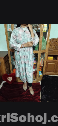 Stylish printed ladies long top